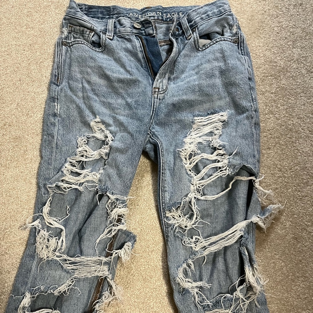 American Eagle boyfriend jeans size 00